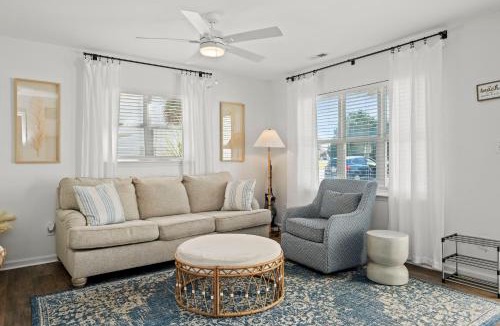 Emerald Isle House | The Crabby Seahorse