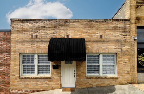 Jefferson City Apartment | The Downtown, Stay in the Heart of Mossy Creek