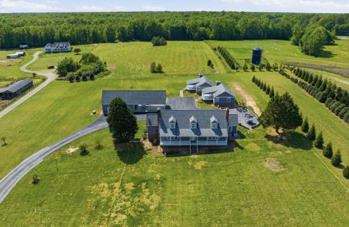Quinton House | The Fairway Farmhouse