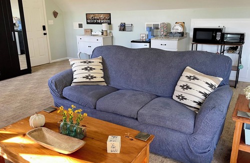 Tigerville Apartment | The Farmview Loft in Tigerville, SC Near Travelers Rest & Greenville, SC
