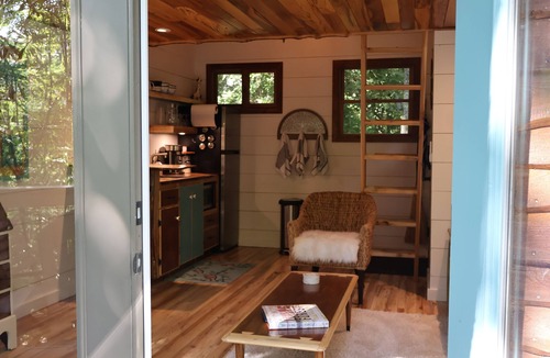 Elizabethton Cabin | The Hidden Hemlock Treehouse: AWD/4WD vehicle required for access.