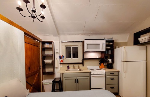 Monticello Cabin | The Little Hideaway at Beaver Creek - 1 mile from Beaver Creek Marina