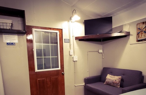 Monticello Cabin | The Little Hideaway at Beaver Creek - 1 mile from Beaver Creek Marina