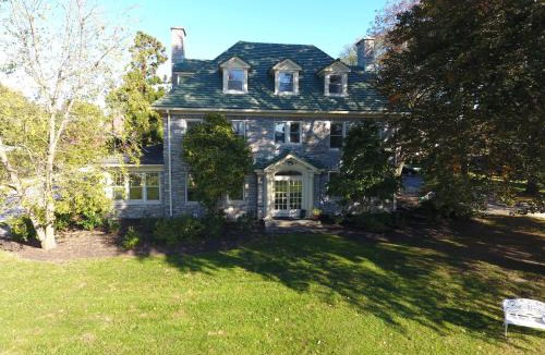 Harrisburg Bed & Breakfast | The Manor on Front