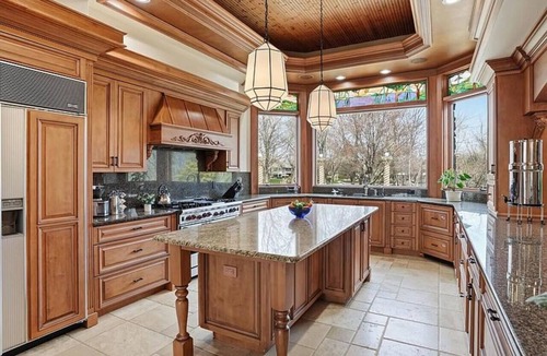 St. John House | The Meadow Manor Elite 8k SqFt Luxury Estate