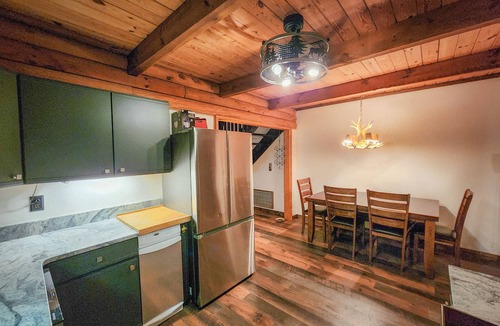 South Mountain House | "The Northern Star" Townhouse @ Snowshoe on Raven Golf Course