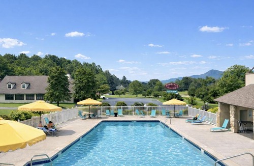 Townsend Hotel | The Parkman - Great Smoky Mountains