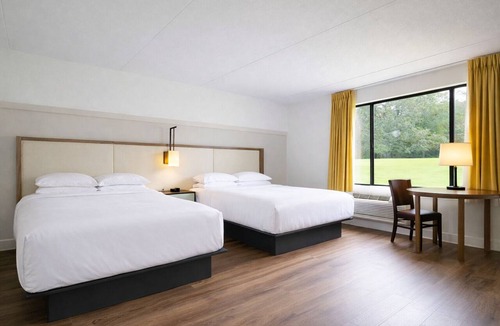 Townsend Hotel | The Parkman - Great Smoky Mountains