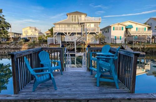 North Myrtle Beach House | The Rainbow Fish, Upper Unit