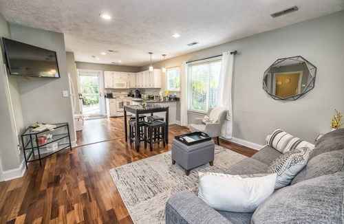 Wilmington Apartment | The Relaxing Zen Garden. You've found it.