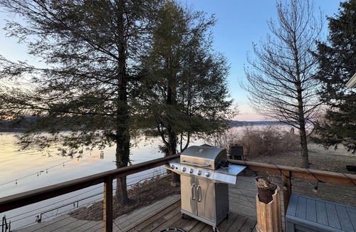 Prospect House | The River Hideaway : Relax, Stay & Play