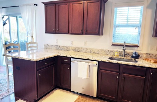 Wilmington House | The Roost- Charming 4br Coastal Home Near Beaches