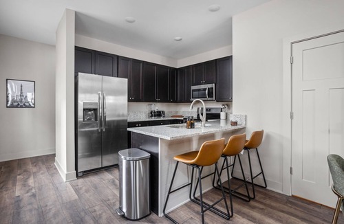 Near Northside House | The Still & The Flow - Indy 6B/6B Wellness Retreat