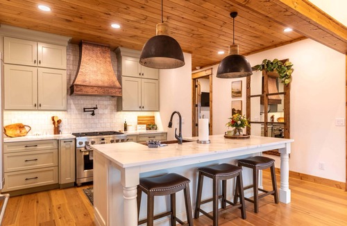 Sugar Mountain House | The Sugar Chalet - Luxury home on Sugar, easy access, views!