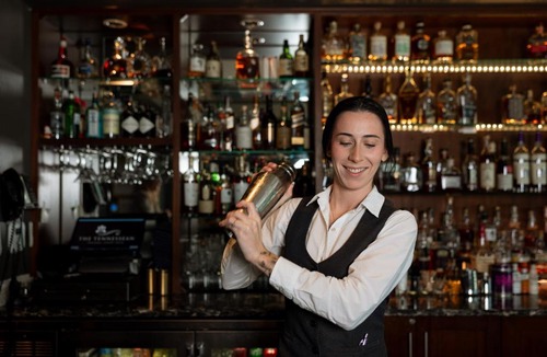 Downtown Knoxville Hotel | The TENNESSEAN Hotel