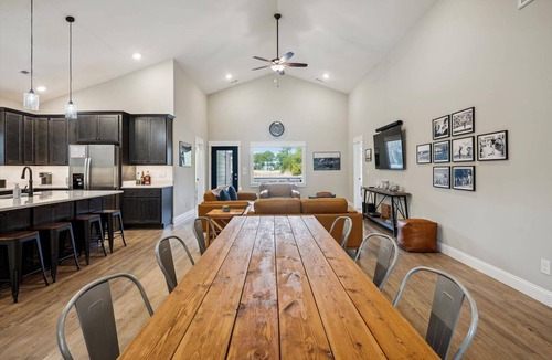 Harbinger House | The Turn at Kilmarlic - Kilmarlic Golf Club, Sits on 10th Tee, Water Park Nearby, YR Flex Stays