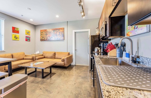 Roanoke Apartment | The West End Flats