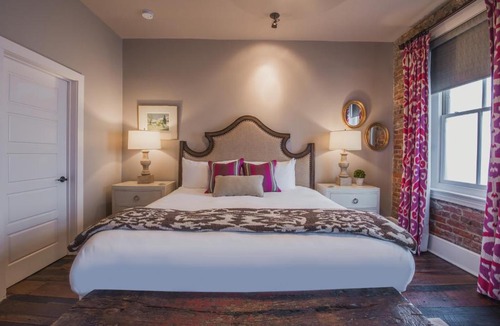 Downtown Asheville Hotel | The Windsor - Asheville