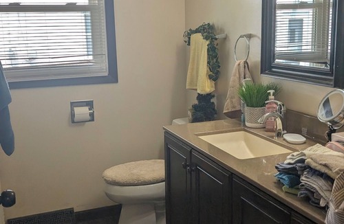 Lima House | This property is shared with the Host. On the corner in a welcoming neighborhood