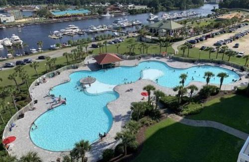 North Myrtle Beach Apartment | Three Bedrooms with Amazing Waterway View on the 5th Floor - Yacht Club