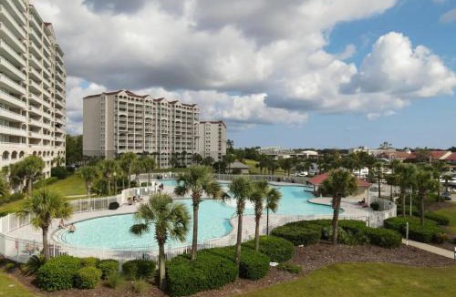 North Myrtle Beach Apartment | Three Bedrooms with Amazing Waterway View on the 5th Floor - Yacht Club
