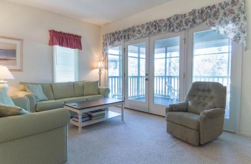 North Myrtle Beach House | Tidewater Teal Lake 1323