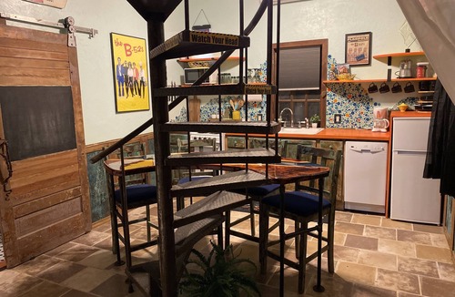 Athens Cottage | Tin Roof Rusted tiny house -2.5 miles to downtown, quite, secluded and private!