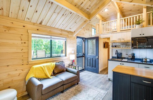 Chapin House | Tiny Cabin on Lake Murray, Private Dock for Boats