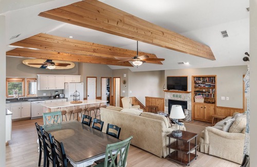 Whalehead Beach House | Toes On The Nose: Private Pool, Hot Tub, Rec Room
