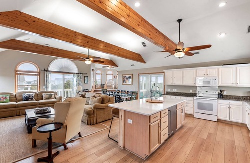 Whalehead Beach House | Toes On The Nose: Private Pool, Hot Tub, Rec Room