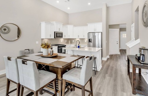 Central House | TOUCHDOWN! Beautiful townhome 4 miles to Clemson University with Game Room!