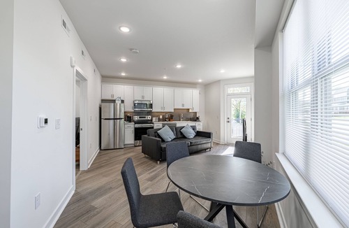 Mosby Apartment | Tourist Home of Richmond 1-bedroom Apartment - Church Hill North TH08