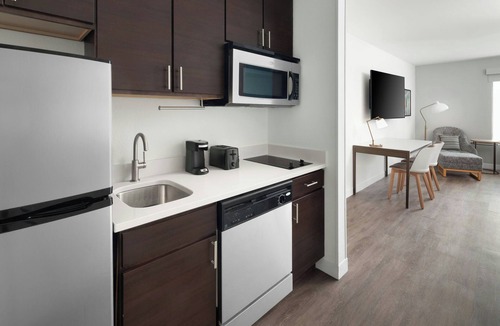 Wilmington Hotel | TownePlace Suites by Marriott Wilmington/Wrightsville Beach