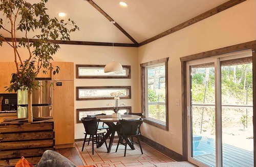 Denniston Cabin | Tranquil Hideaway - Romantic Spa Retreat with Hot Tub and Sauna