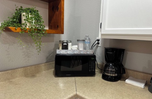Eagle Pass House | Traveler Stay PLUS- Eagle Pass