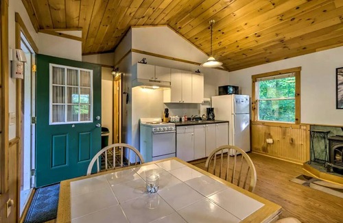 Bryson City Cabin | Tree-House Style Cabin with Forest Views, Nantahala National Fores, North Carolina