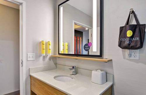 Hillview Hotel | Tru by Hilton Shepherdsville Louisville South