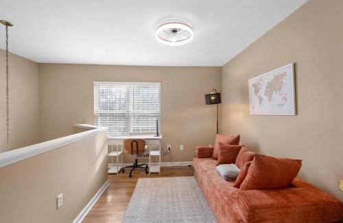 Columbia-Tusculum House | Tusculum Hilltop Haven For 8