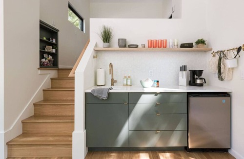 Asheville Cabin | Two Modern Tiny Homes 4 miles to DT w/Hot Tub