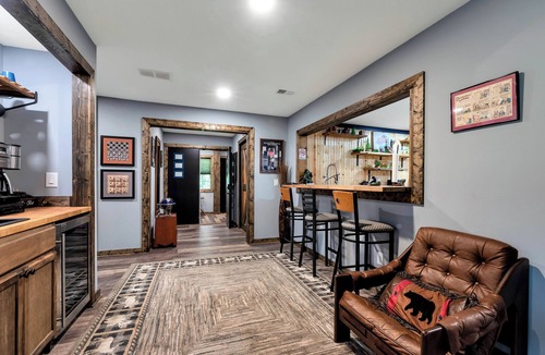Talking Rock House | Ultimate Getaway w/Pool, Game Room & Custom Bar!