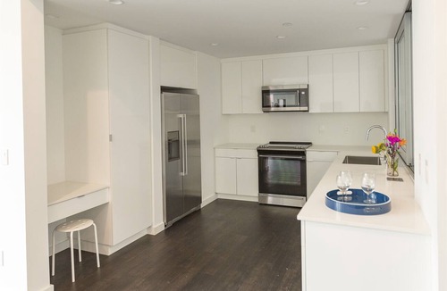 Over-the-Rhine Apartment | Unique, contemporary 1,500ft2 2BR/2.5BA apt - OTR