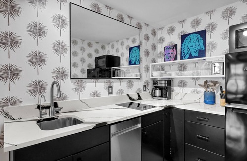 Downtown Wilmington Condo | Unique Historic Downtown Penthouse Featuring Two Private Suites