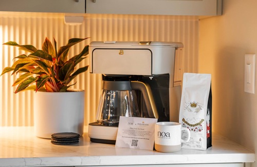 Historic Edgefield House | Unit 13 I Experience Noa Nashville | 5BR Luxury Retreat + Resort Pool