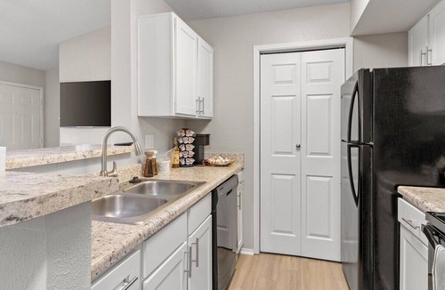Red Bank Apartment | Unit 210 - Chattanooga | Ridgemont · Chattanooga | Charm | Adventure