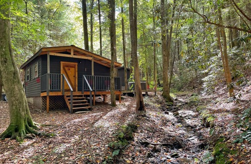 Ellijay House | Unplug at HEMLOCK HIDEAWAY: Cozy Cabin in the Cohuttas