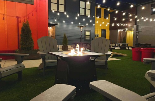 Cherokee Triangle Apartment | Upbeat Suite @ Bungalou + Bourbon Bar + Gameyard