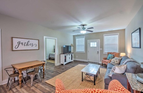 Bowling Green Apartment | Updated Apt: 1 Mi to Western Kentucky University!