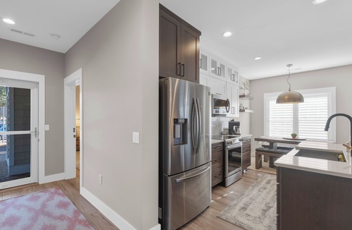 Leland Condo | Upscale 2-bedroom, 2 bath condo, lower corner unit on the golf course