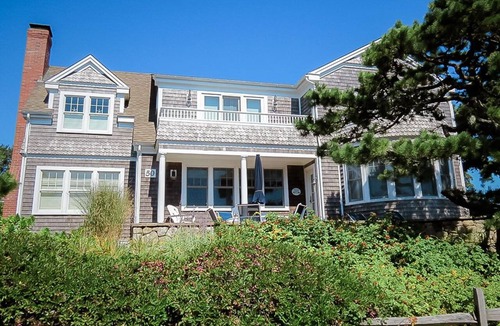 West Chatham House | Upscale Elegance, Steps from Ridgevale Beach!