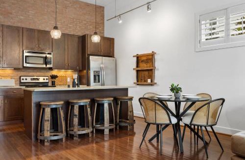 East Market District Apartment | Urban Bourbon Escape - Downtown Louisville Getaway